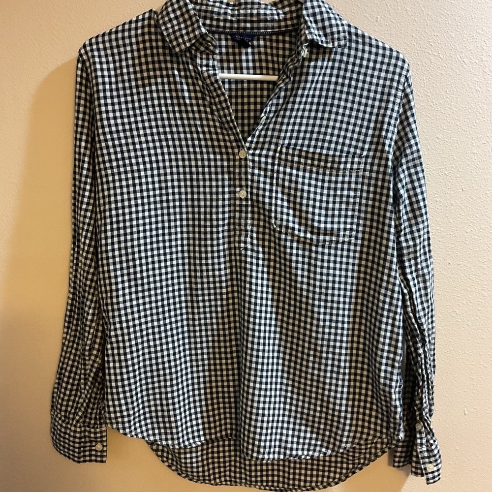 Aeropostale button-down checkered top. Size S​​​
